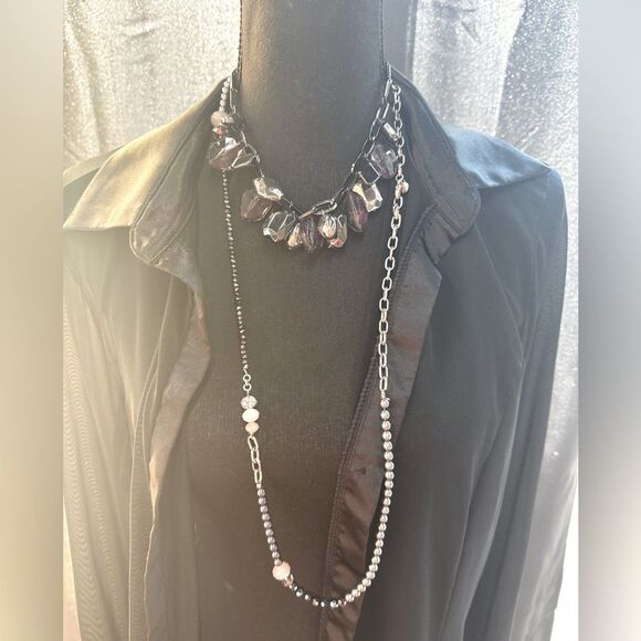 MIXED MEDIA Nine West necklace and Loft stacking necklace - Picture 1 of 9